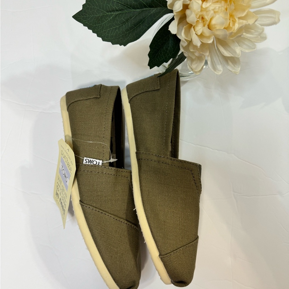 TOMS Women's Olive Alpargata Canvas Shoes 7 - Picture 3 of 7